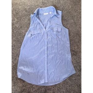 New York and‎ Company Sleeveless Button-Down